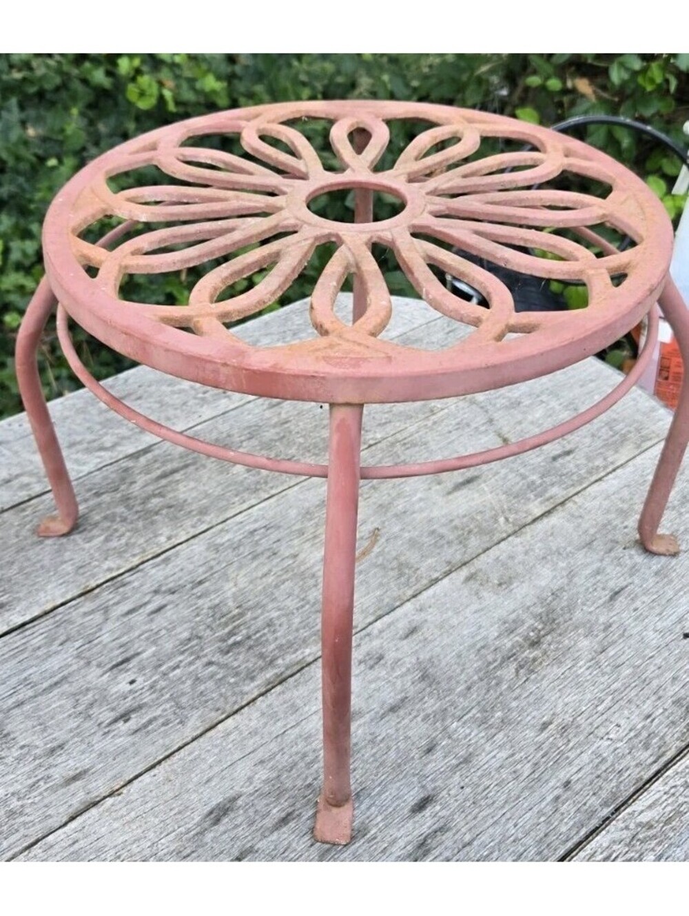 1 Vintage Metal Iron Plant Stand Patio Garden Side Table 9"TX12" W Paintable